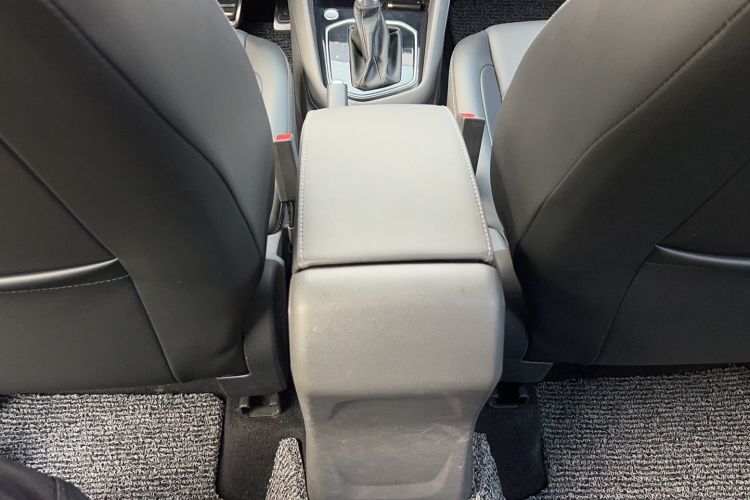 Used Jetta VS5 2019 280TSI Automatic Enjoyment Model