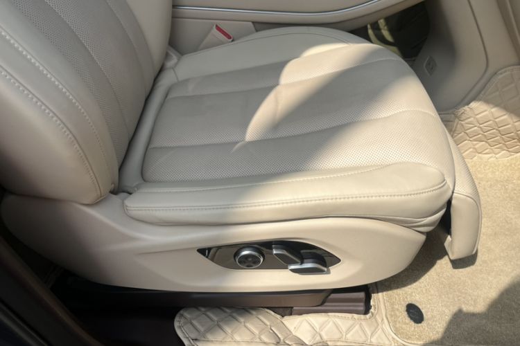 Used Hima AITO M7 2024 1.5T Rear-Drive Plus Version 5 Seats