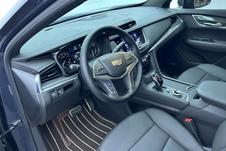 Used Cadillac XT5 2022 2.0T Four-Wheel Drive Luxury Version (Hummingbird Edition)
