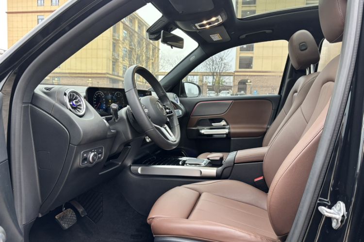 Used Mercedes-Benz GLB 2021 GLB 200 Dynamic Edition Interior 3