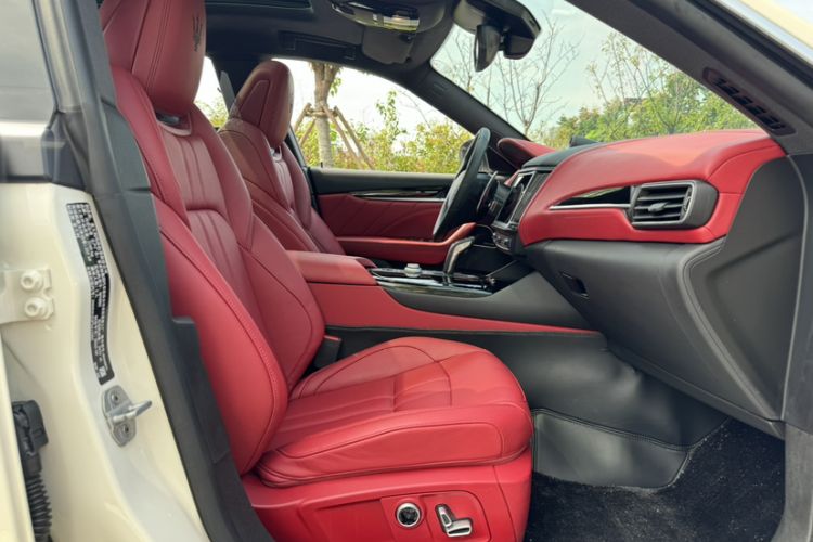 Used Maserati Levante 2023 3.0T Modena
