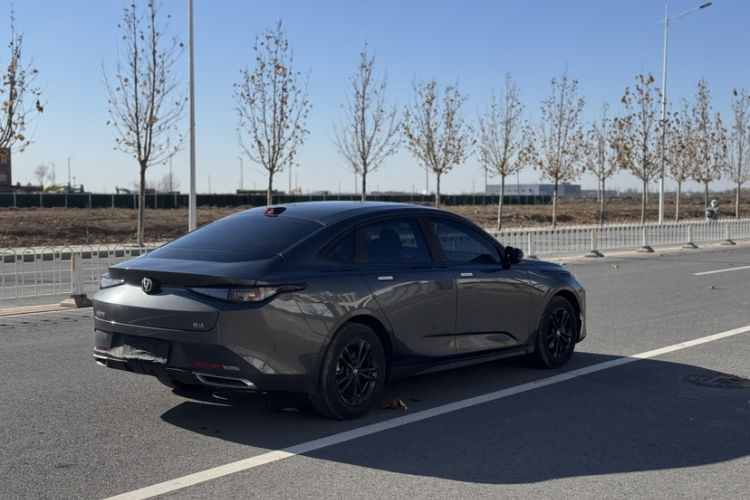 Used CHANGAN Eado DD 2023 Blue Whale NE 1.5T GDI DCT Prestige Model
