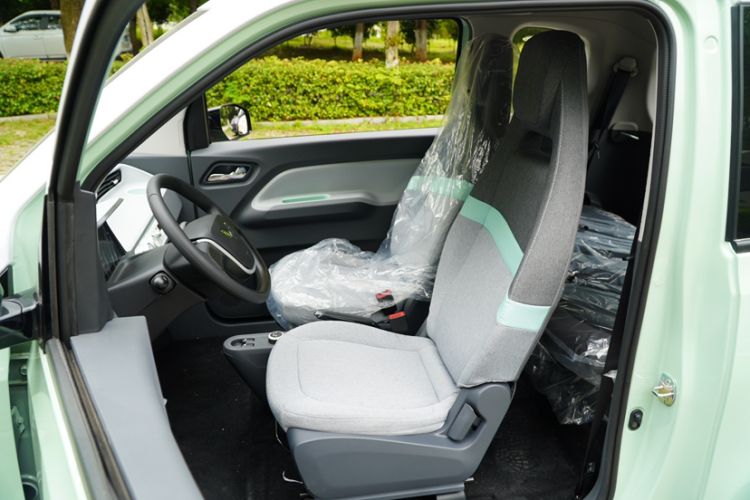 Used Wuling Hongguang MINIEV 2022 Macaron Fashion Model Lithium Iron Phosphate