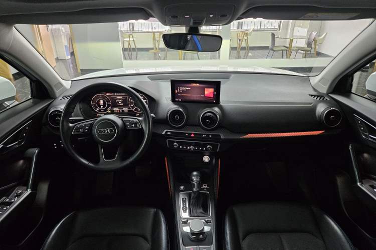 Used Audi Q2L e-tron 2019 Q2L e-tron Pure Electric Smart Enjoyment Model Interior 3