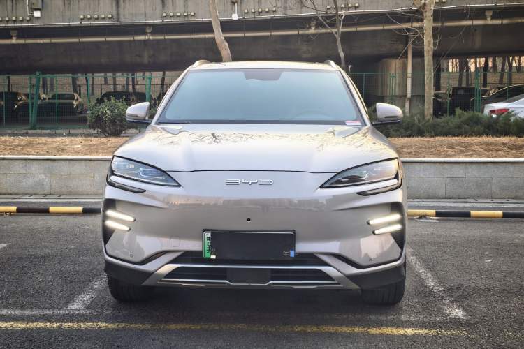 Used BYD Song PLUS New Energy 2024 Honor Edition EV 520km Premium Model