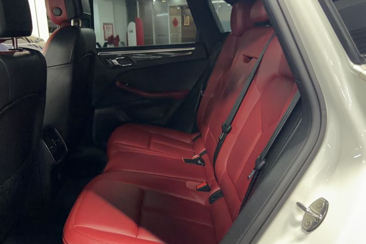 Used Porsche Macan 2017 Macan 2.0T Interior 2