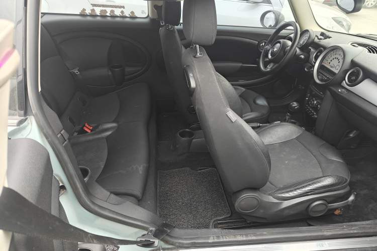 Used MINI Clubman 2011 1.6L COOPER Fun