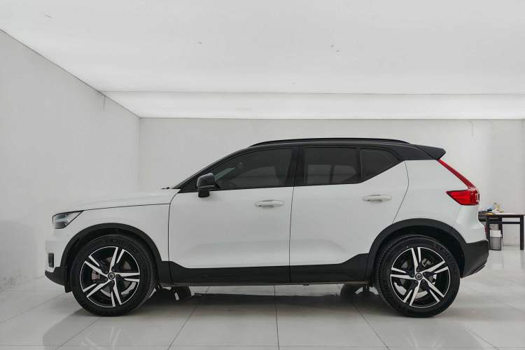 Used Volvo XC40 2021 T4 Four-Wheel Drive Smart & Sporty Edition