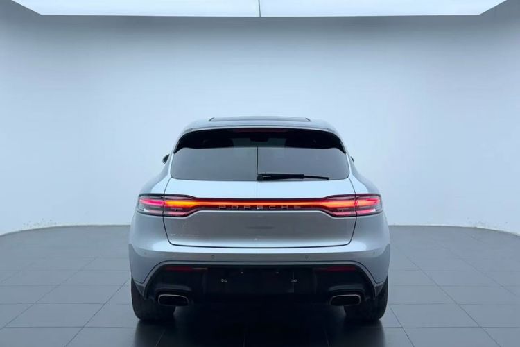 Used Porsche Macan 2022 Macan 2.0T Exterior 3