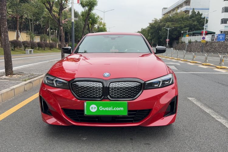 Used BMW i3 2023 eDrive 40 L Midnight Sports Package
