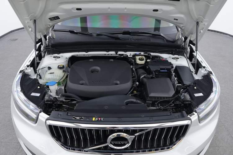 Used Volvo XC40 2022 T4 Four-Wheel Drive Smart & Luxurious Edition