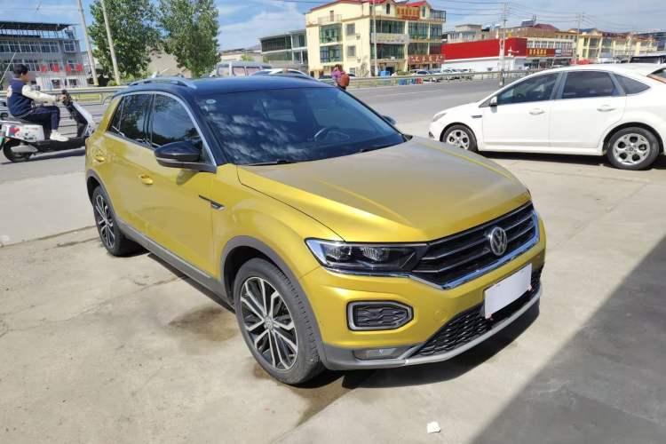 Used Volkswagen T-ROC 2018 280TSI DSG Four-Wheel Drive Luxury Version China V Emission Standard
