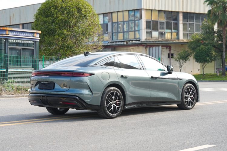 Used BYD Han L 2025 DM-p Four-Wheel-Drive LiDAR Flagship Model