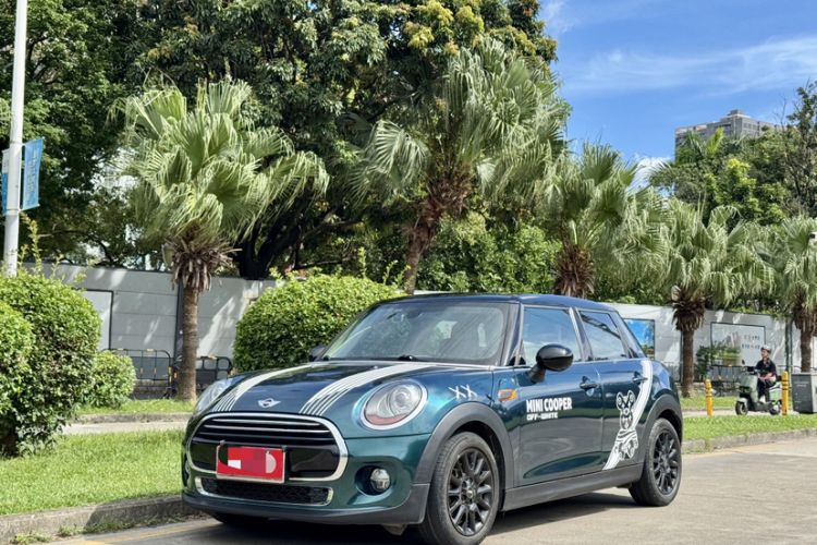 Used MINI MINI 2016 1.5T COOPER Five-Door Edition