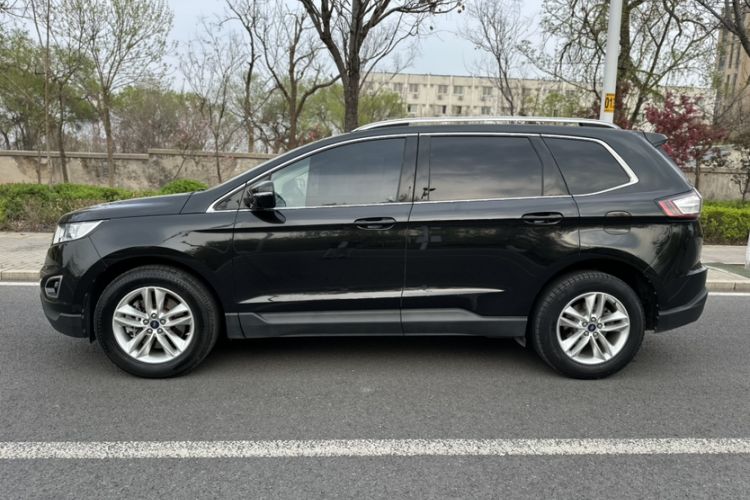 Used Ford Edge 2016 EcoBoost 245 Two-Wheel-Drive Platinum Edition 7-Seater