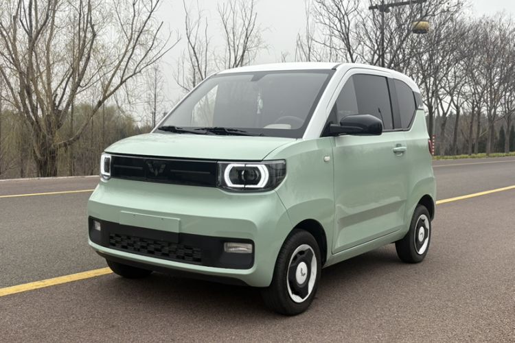 Used Wuling Hongguang MINIEV 2021 Macaron Fashion Model Lithium Iron Phosphate