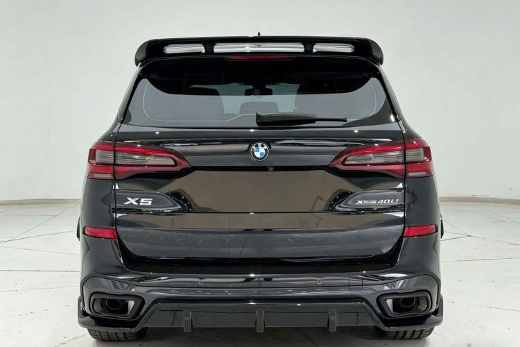 Used BMW X5 2022 Restyled xDrive 40Li M Sport Package Exterior 4