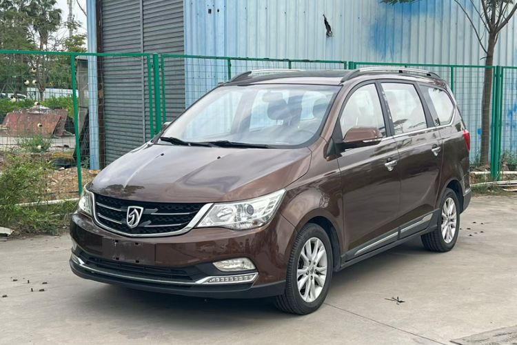 Used Baojun 730 2016 1.5T Manual Luxury Edition 7 Seats