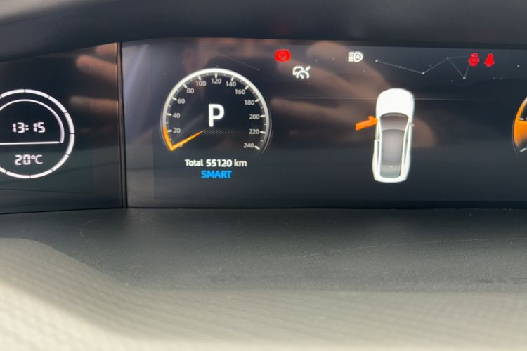 Used CHANGAN UNI-V 2022 2.0T Leading-Speed Edition Odometer Close Up