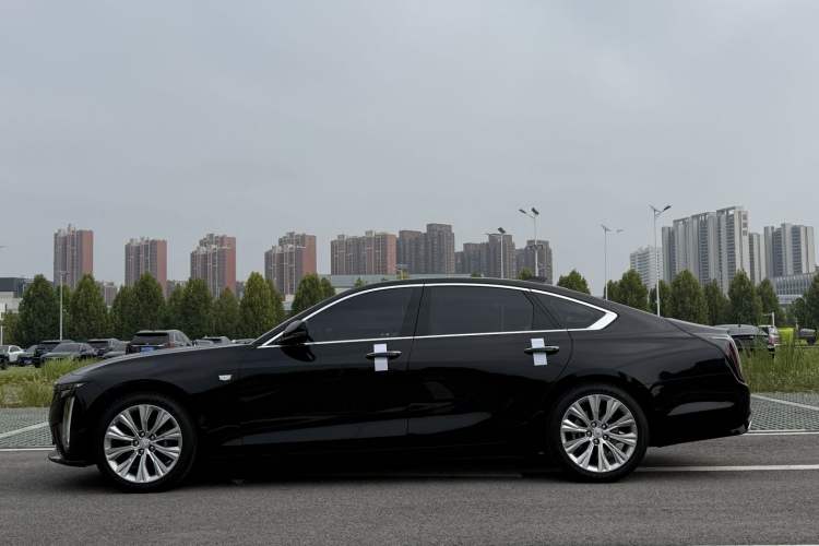 Used Cadillac CT6 2023 28T Luxury Version
