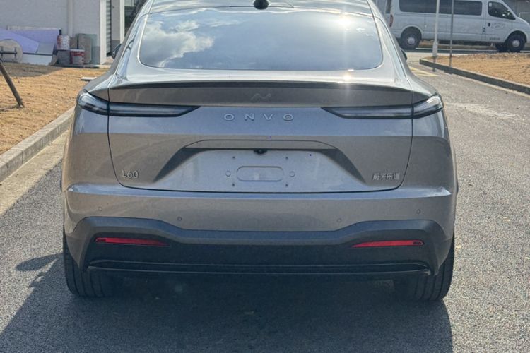 Used ONVO L60 2024 85 kWh Rear-Drive Version
