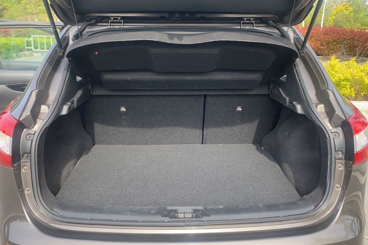 Used Nissan Qashqai 2016 2.0L CVT Elite Edition