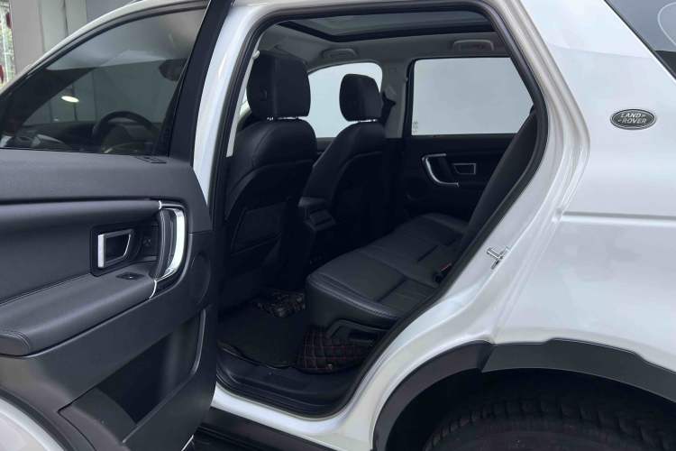 Used Land Rover Discovery Sport 2018 240 PS HSE Version