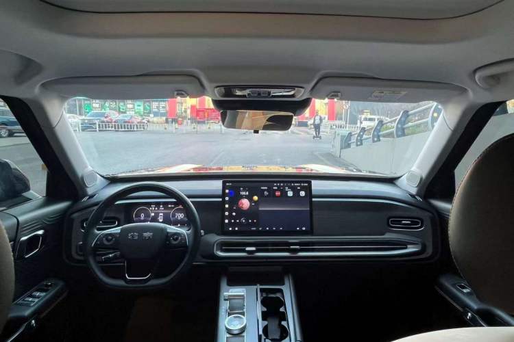 Used BAIC Off-Road BJ30 2024 1.5T Light Wilderness Pro Edition Interior 1