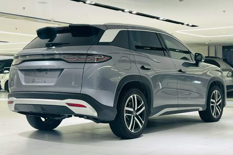 Used BYD Song L DM-i 2024 112 km Beyond Edition