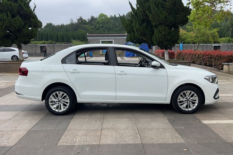 Used Jetta VA3 2021 1.5L Automatic Glory Edition Exterior 2