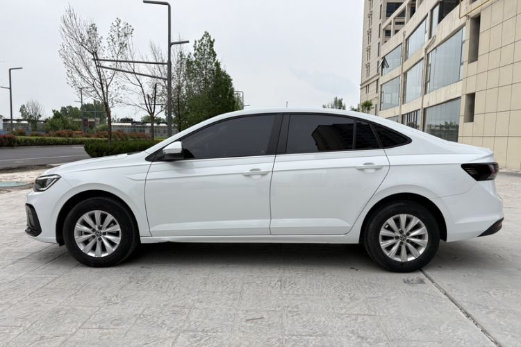 Used Volkswagen Lavida 2023 New Sharp 1.5L Manual New Comfort Edition