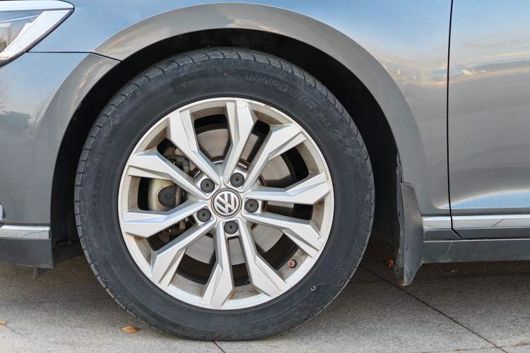 Used Volkswagen Magotan 2017 380TSI DSG Luxury Model