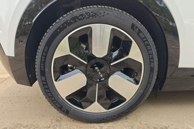 Used Zeekr MIX 2025 Intelligent Driving Version Exterior 10