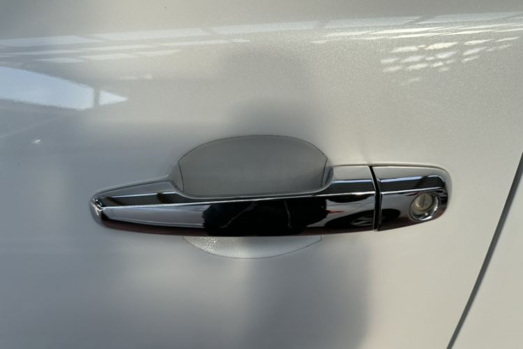 Used Mitsubishi Pajero Sport 2013 3.0L Automatic 4x4 Flagship Edition
