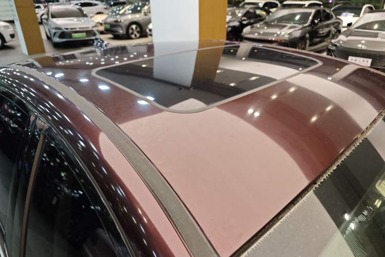 Used GAC Trumpchi GA6 2015 1.8T DCT Luxury Navigation Model Roof