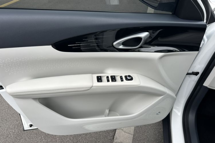 Used Geely Galaxy Geome 2025 310km Youth Edition Interior 10