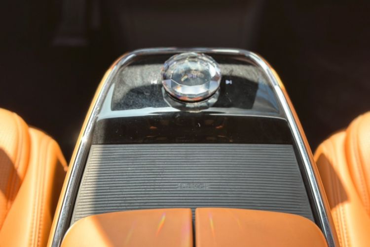 Used Geely Galaxy LEVC L380 2024 140-Degree 6-Seater All-Wheel-Drive Ultra Interior 8