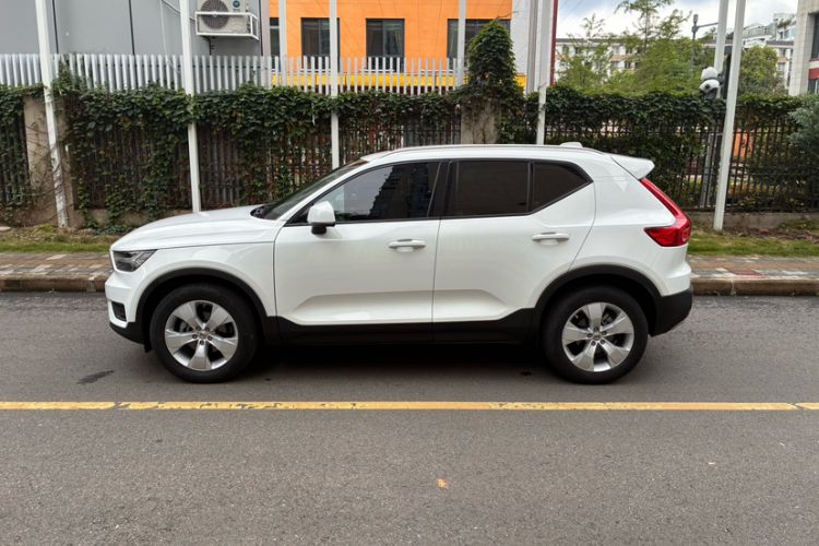 Used Volvo XC40 2021 T3 Smart & Stylish Edition Exterior 2