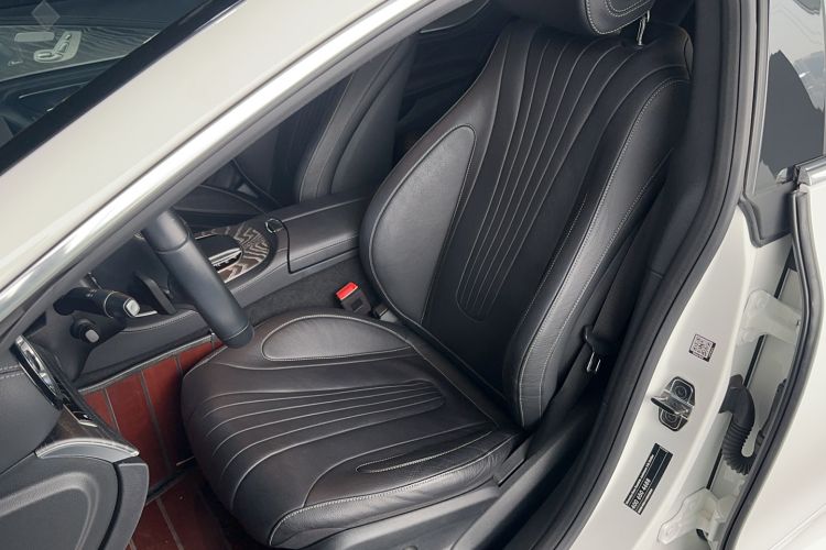 Used Mercedes-Benz CLS 2020 CLS 300 Luxury Model