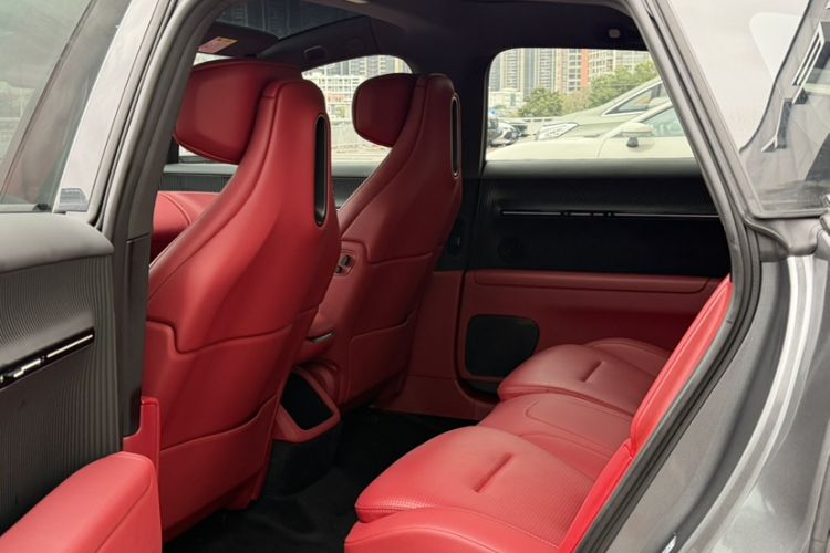 Used Avatr 12 2025 Updated Ultra All-Electric Four-Wheel Drive
