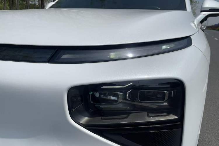 Used XPeng G9 2024 570 Pro Exterior 5