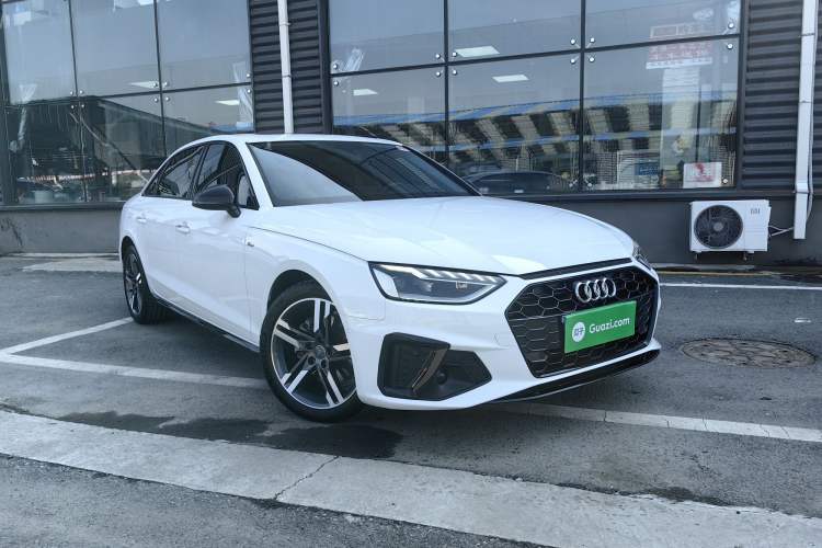 Used Audi A4L 2020 40 TFSI Luxury Dynamic Model
