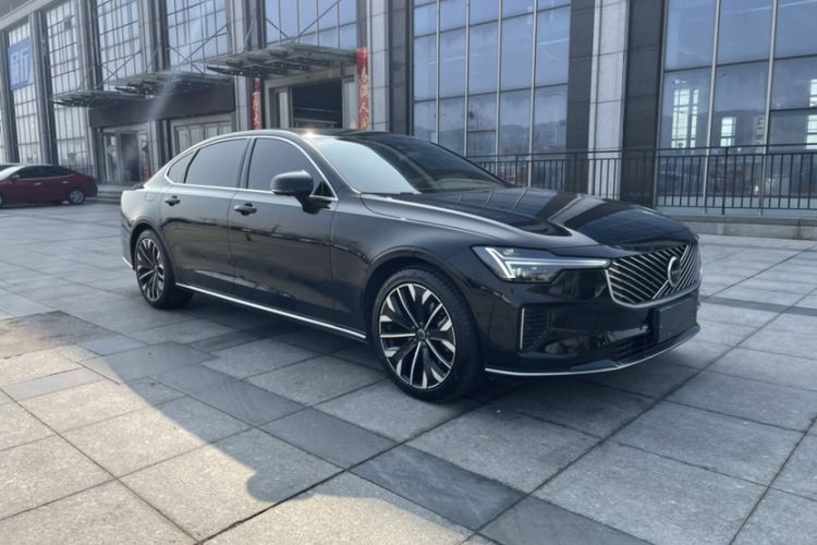 Used Volvo S90 2026 B5 Zhiyuan Luxury Edition
