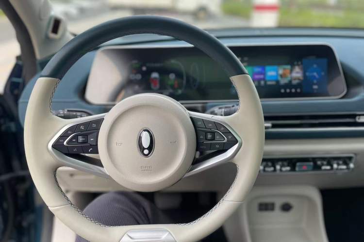 Used ORA Good Cat 2021 400km Standard Range Athena Edition Lithium Iron Phosphate
