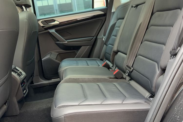 Used Volkswagen Tayron 2019 330TSI Two-Wheel Drive Luxury Model China VI Standard Left Rear Seat