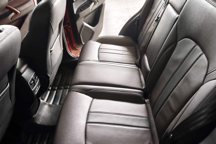 Used GAC Trumpchi GS4 2018 235T Automatic Two-Wheel Drive Luxury Smart Connectivity Version Left Rear Seat