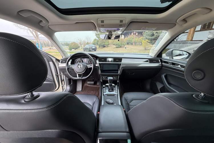 Used Volkswagen Phideon 2018 Revised Version 380TSI Two-Wheel Drive Business Edition