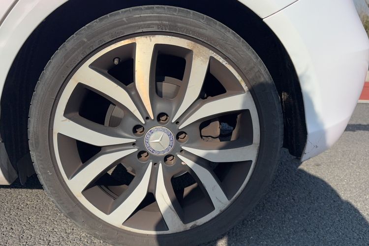 Used Mercedes-Benz A-Class (Import) 2015 A 200 Fashion Model
