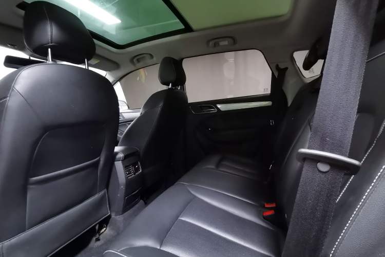 Used Roewe RX5 2020 20T Automatic 4G Connect Superior Flagship Edition