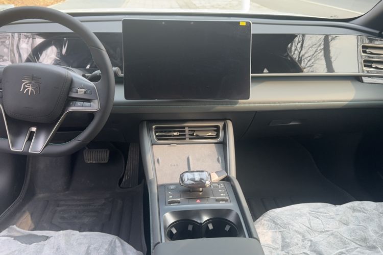 Used BYD Qin L 2024 DM-i 120KM Excellence Model